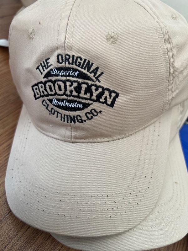 Topi Simple