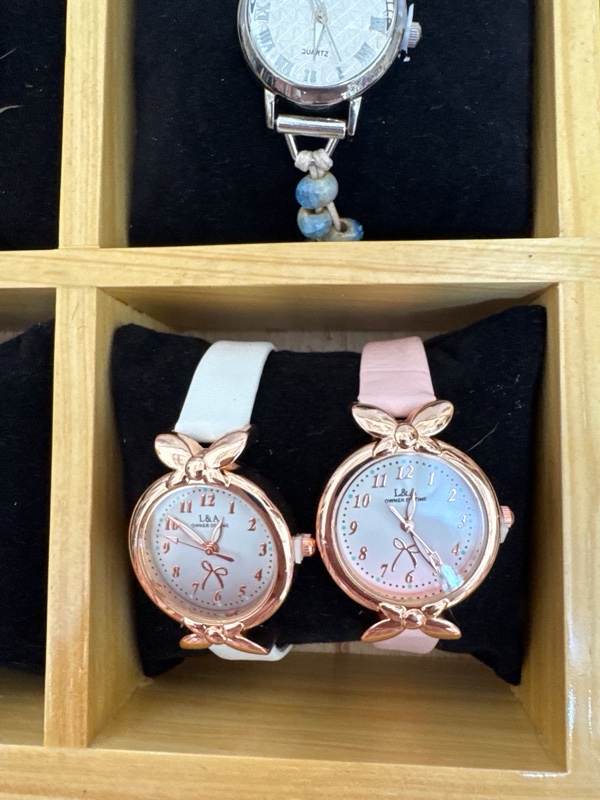 Jam Tangan pita