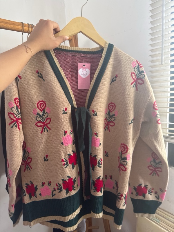 Cardigan Bangkok garis hijau