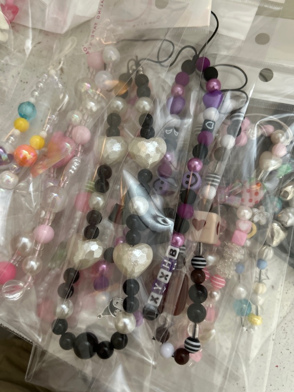 Gantungan HP Manik Charm Besar