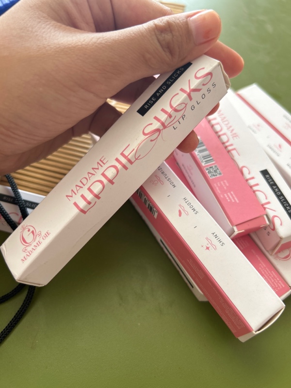 Lippie Slick Madame Gie
