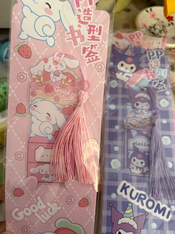 Pembatas Buku Rumbai Sanrio