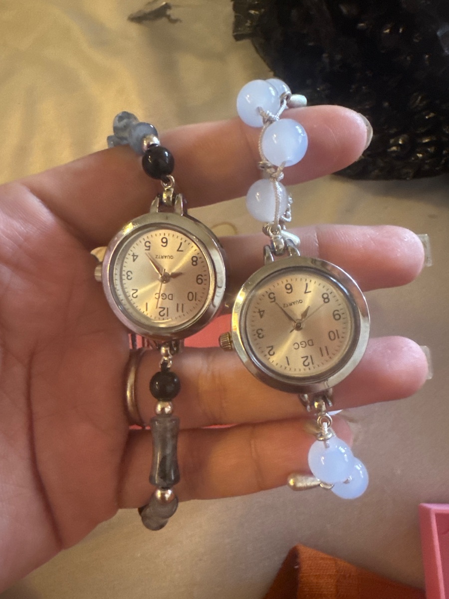 Jam Tangan Tali Manik