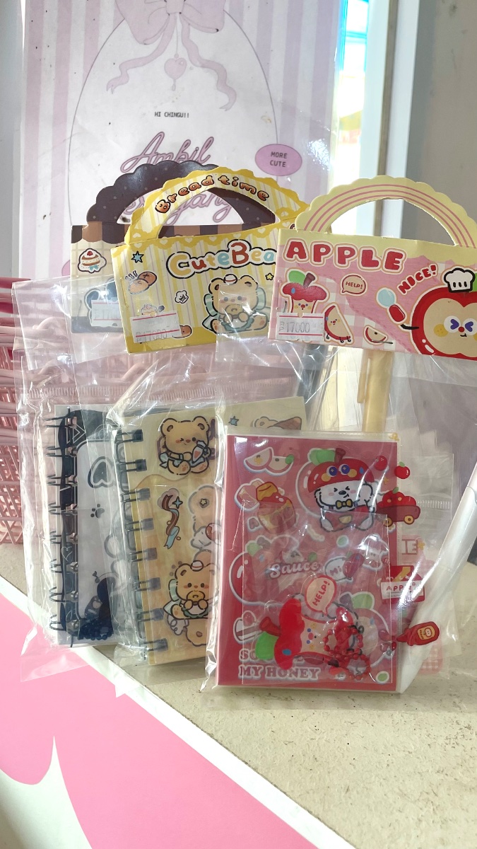 Set Alat Tulis Lucu