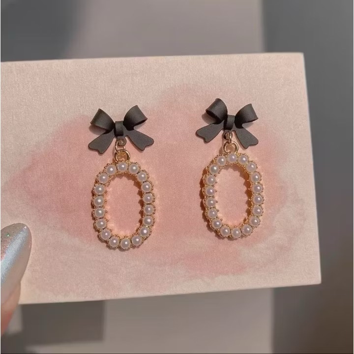 Anting Korean Girl